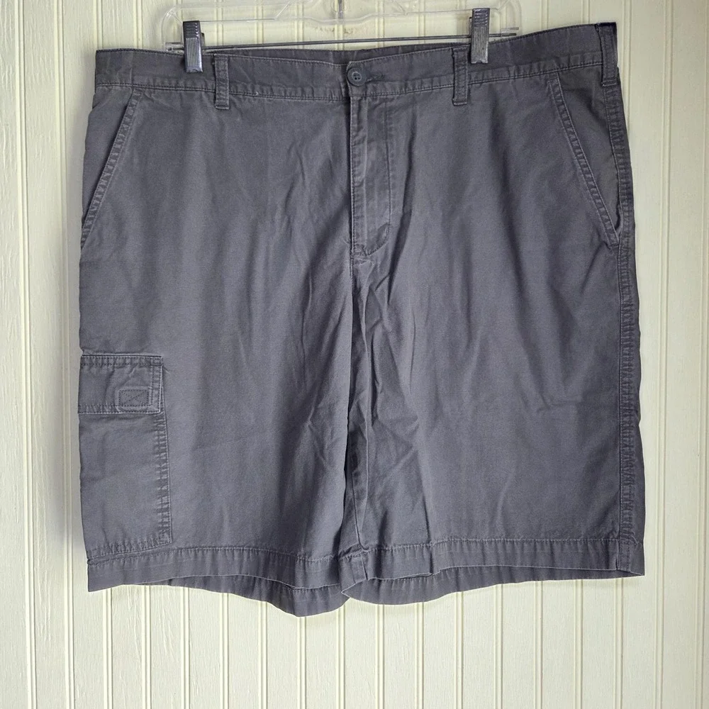 Columbia Cargo Shorts‎ Mens 38 Gray Cotton Canvas Flat Front 10 Inseam Casual